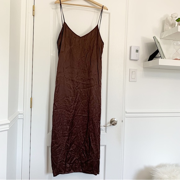 ZARA | Chocolate brown satin like slip dress - Picture 2 of 9